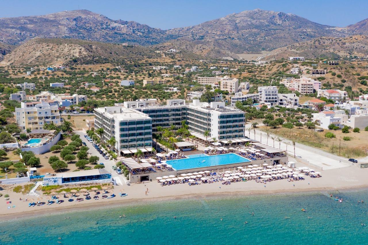 Alimounda Mare Hotel Kárpatos Exterior foto