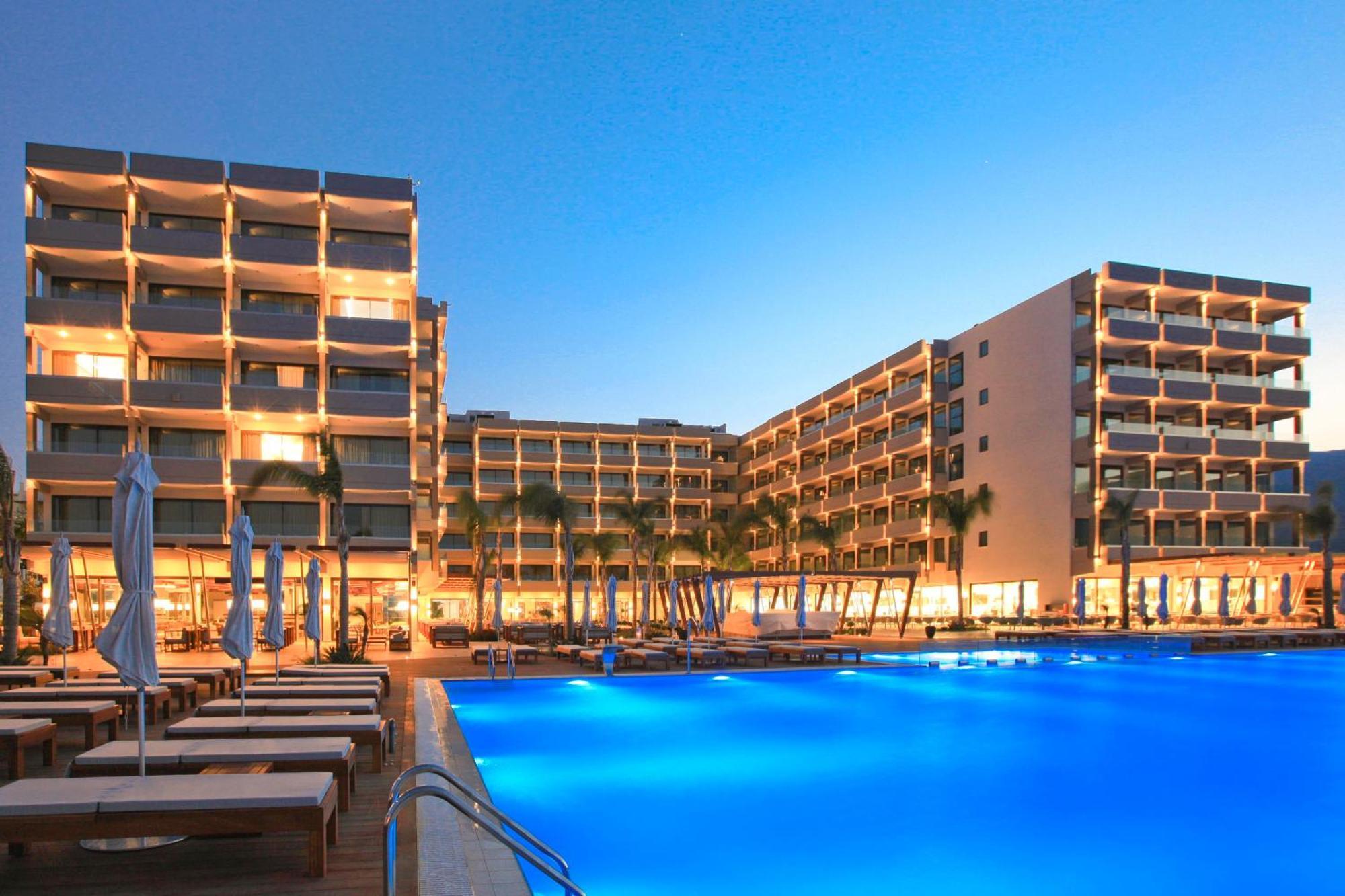 Alimounda Mare Hotel Kárpatos Exterior foto